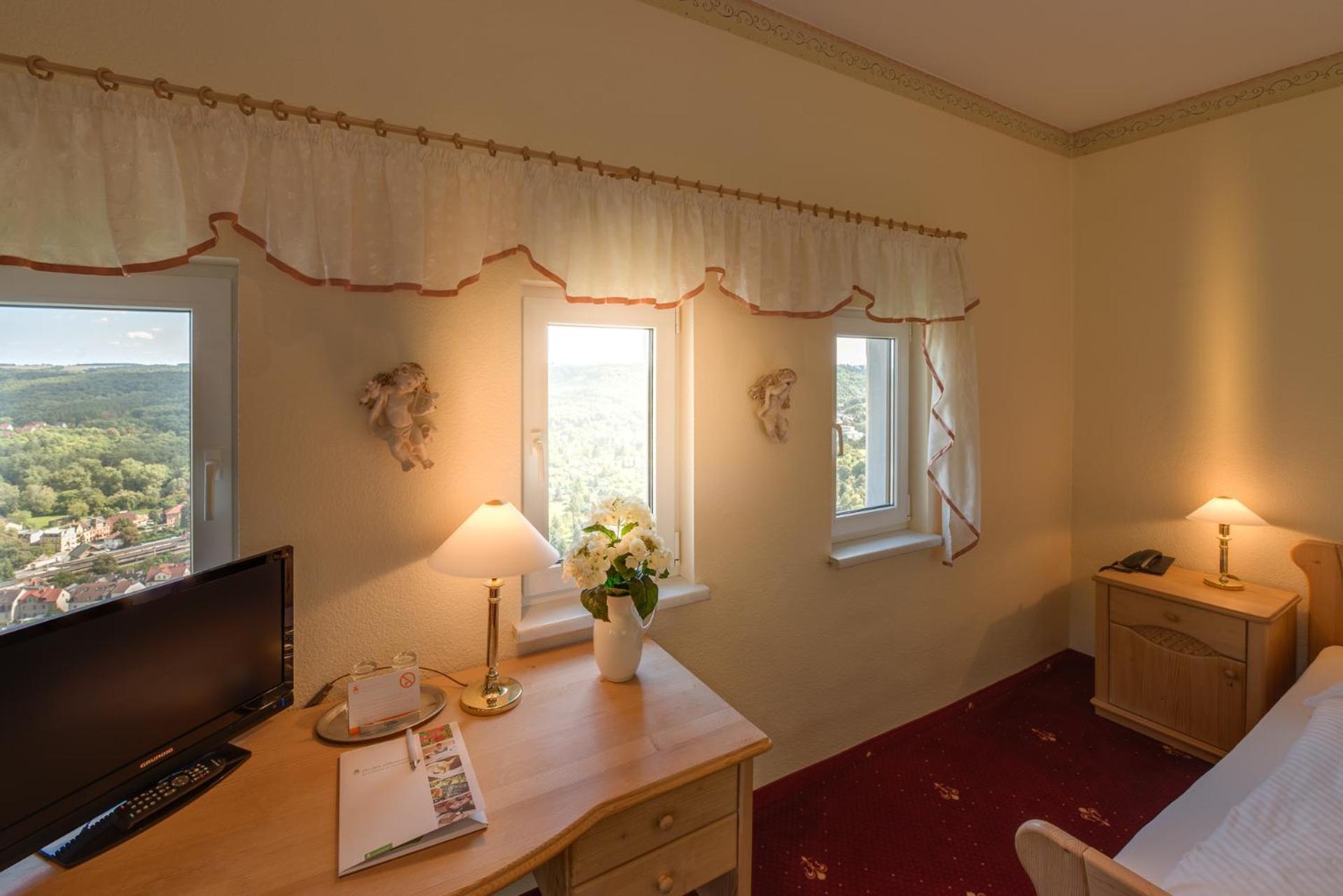 Berghotel Wilhelmsburg Bad Kosen Pokój zdjęcie