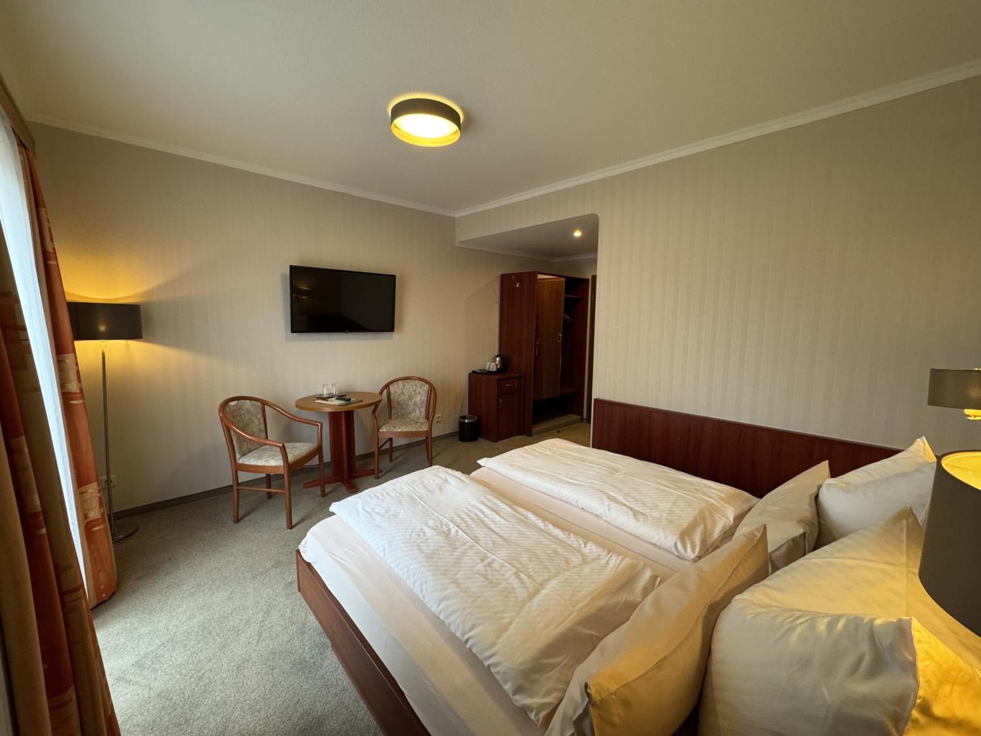 Berghotel Wilhelmsburg Bad Kosen Pokój zdjęcie