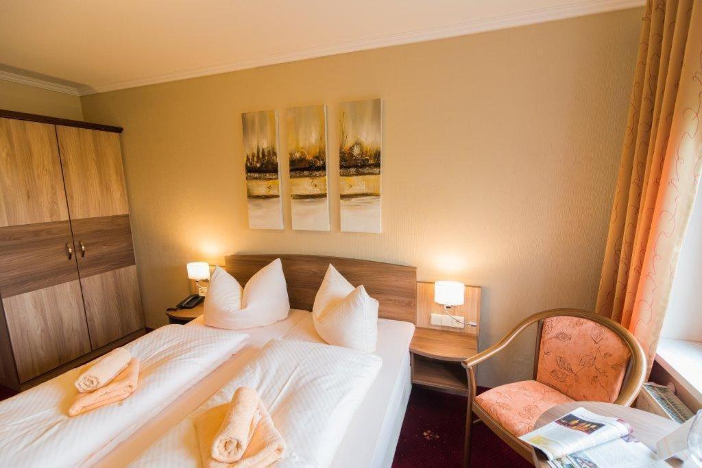 Berghotel Wilhelmsburg Bad Kosen Pokój zdjęcie