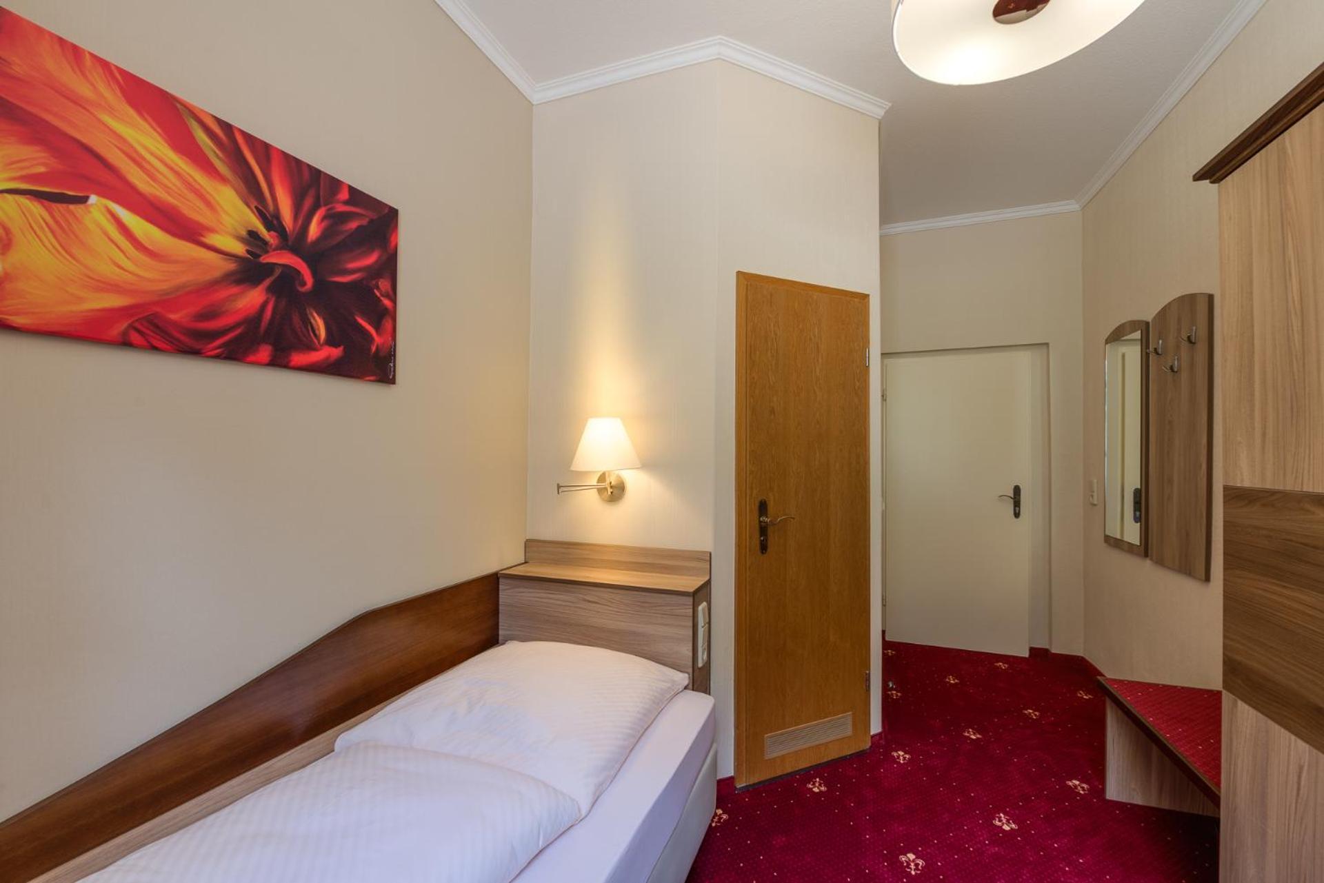 Berghotel Wilhelmsburg Bad Kosen Pokój zdjęcie