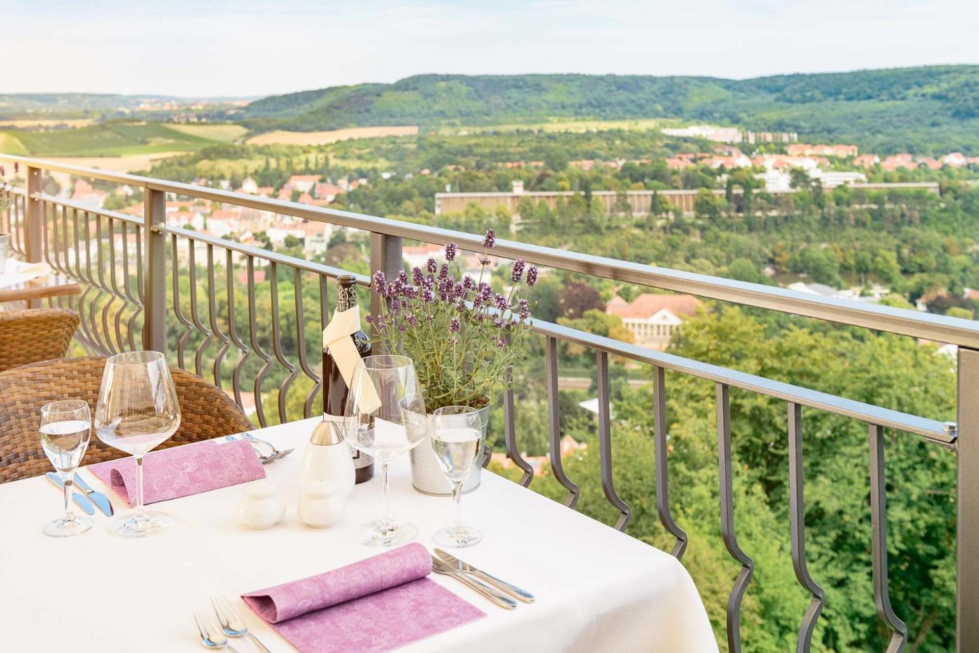 Berghotel Wilhelmsburg Bad Kosen Zewnętrze zdjęcie